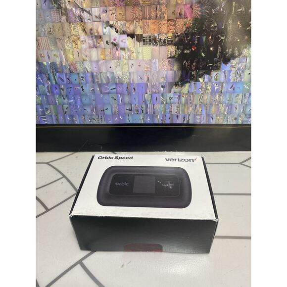 Verizon Orbic Speed Mobile Hotspot with 4G LTE SIM | Open Box - Picture 2 of 12